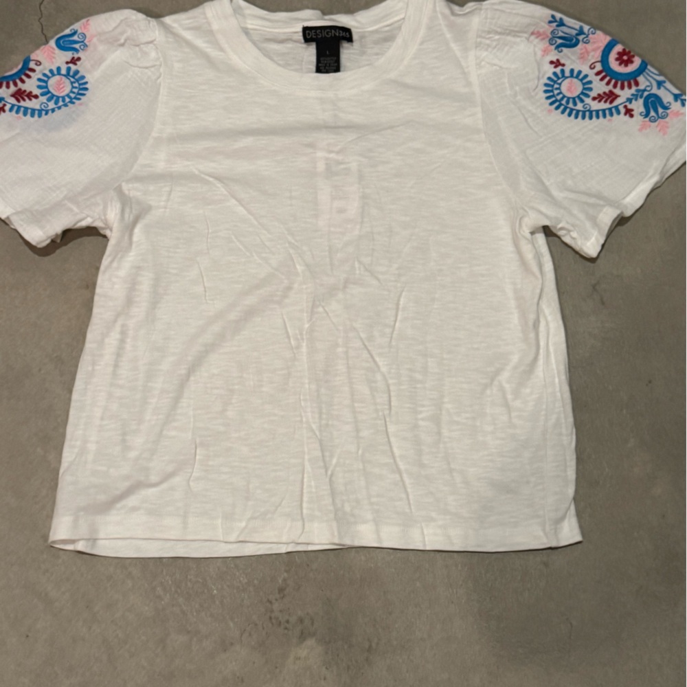 White T-Shirt with Blue and pink Embroidery